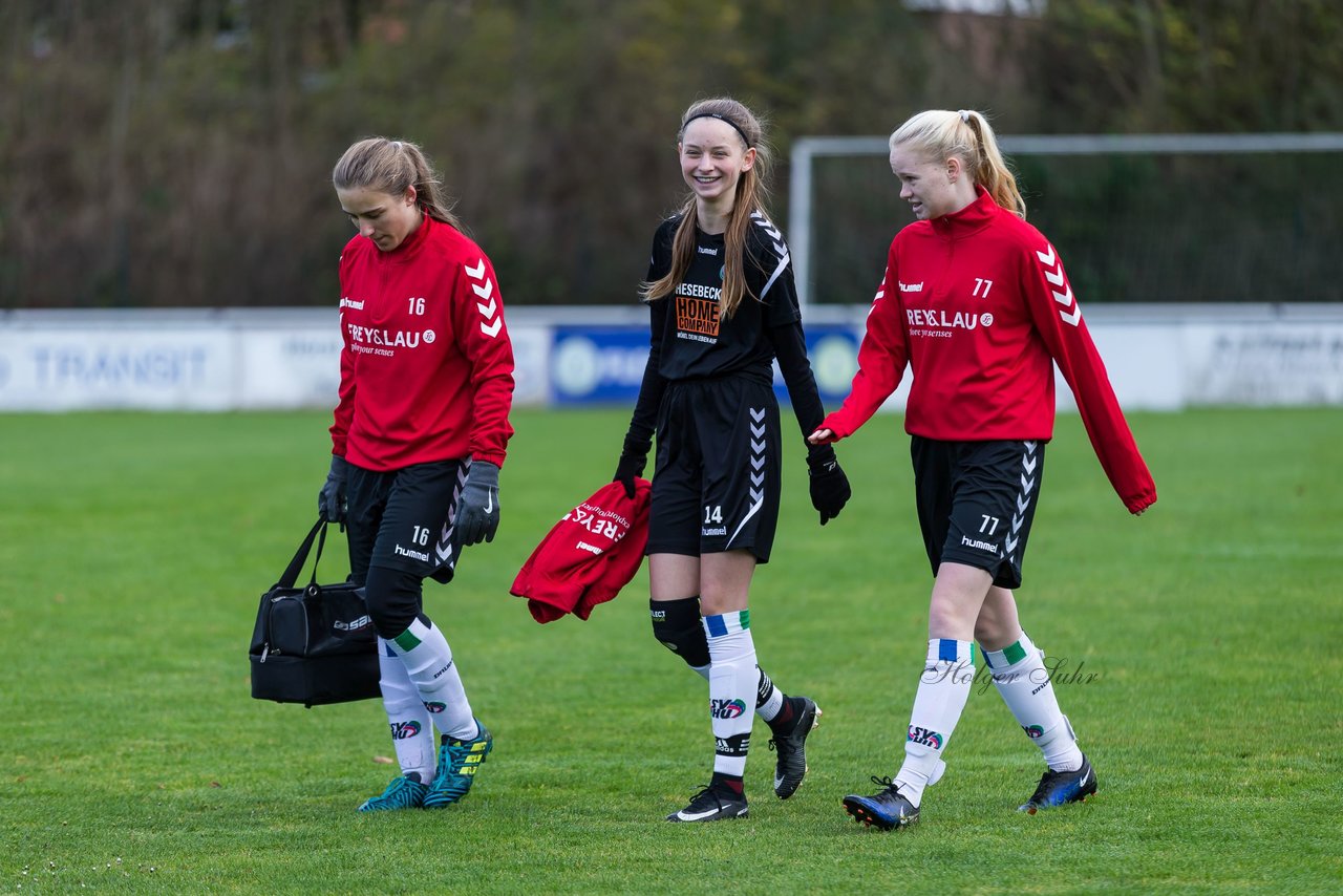 Bild 132 - B-Juniorinnen SV Henstedt Ulzburg - SG ONR : Ergebnis: 14:0